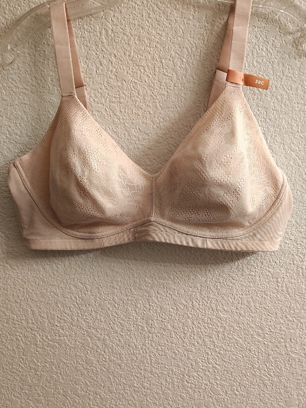 NEW Liz Claiborne Plus Size 38C Light Nude Lace Wireless Bra B19 X